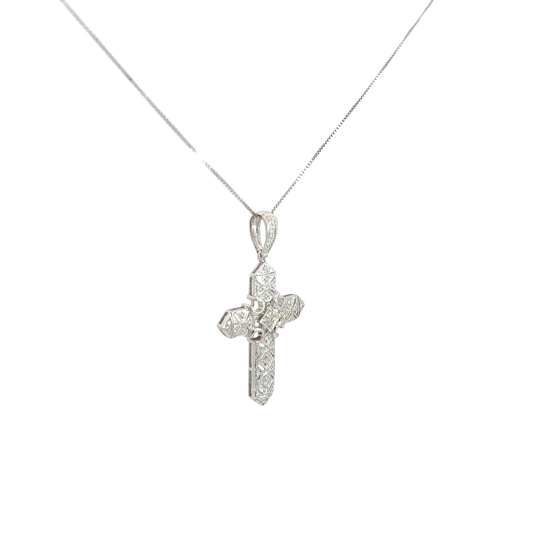 14k White Gold .25ct H SI1 Round Diamond Cross Necklace