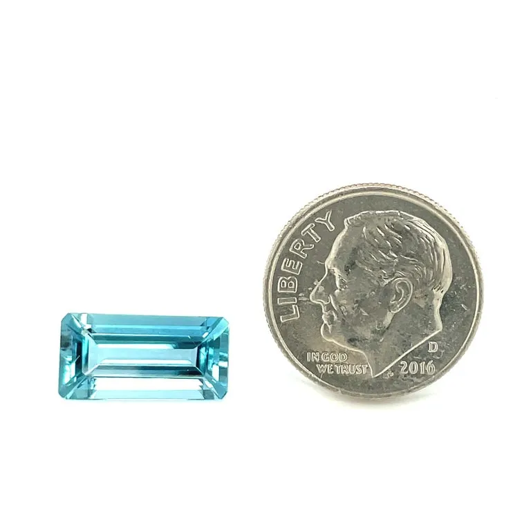 3.37 Carat Emerald Cut Octagonal Loose Unset Aquamarine Gemstone
