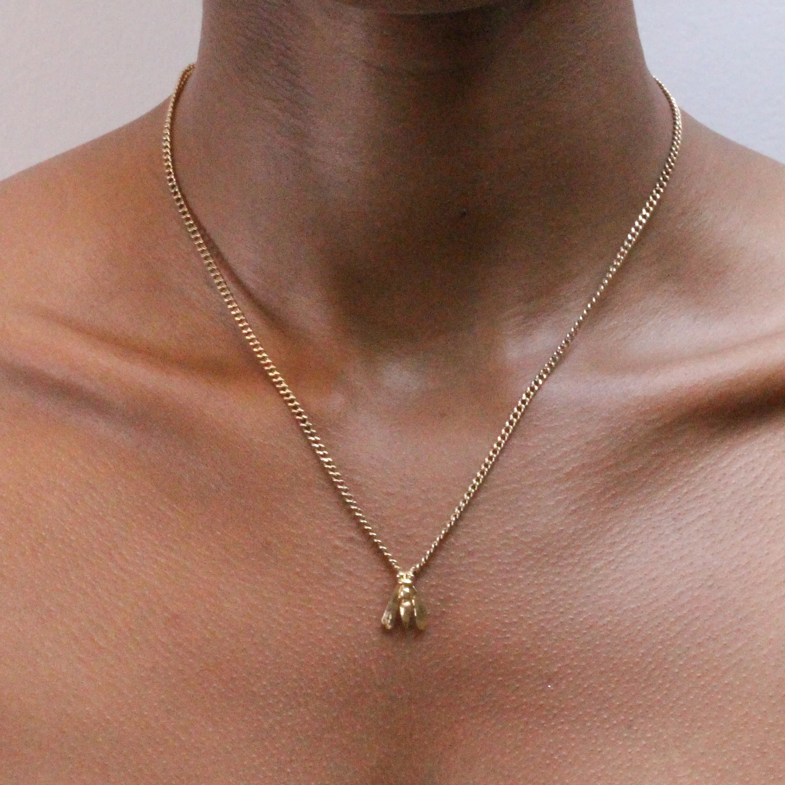 BEE NECKLACE