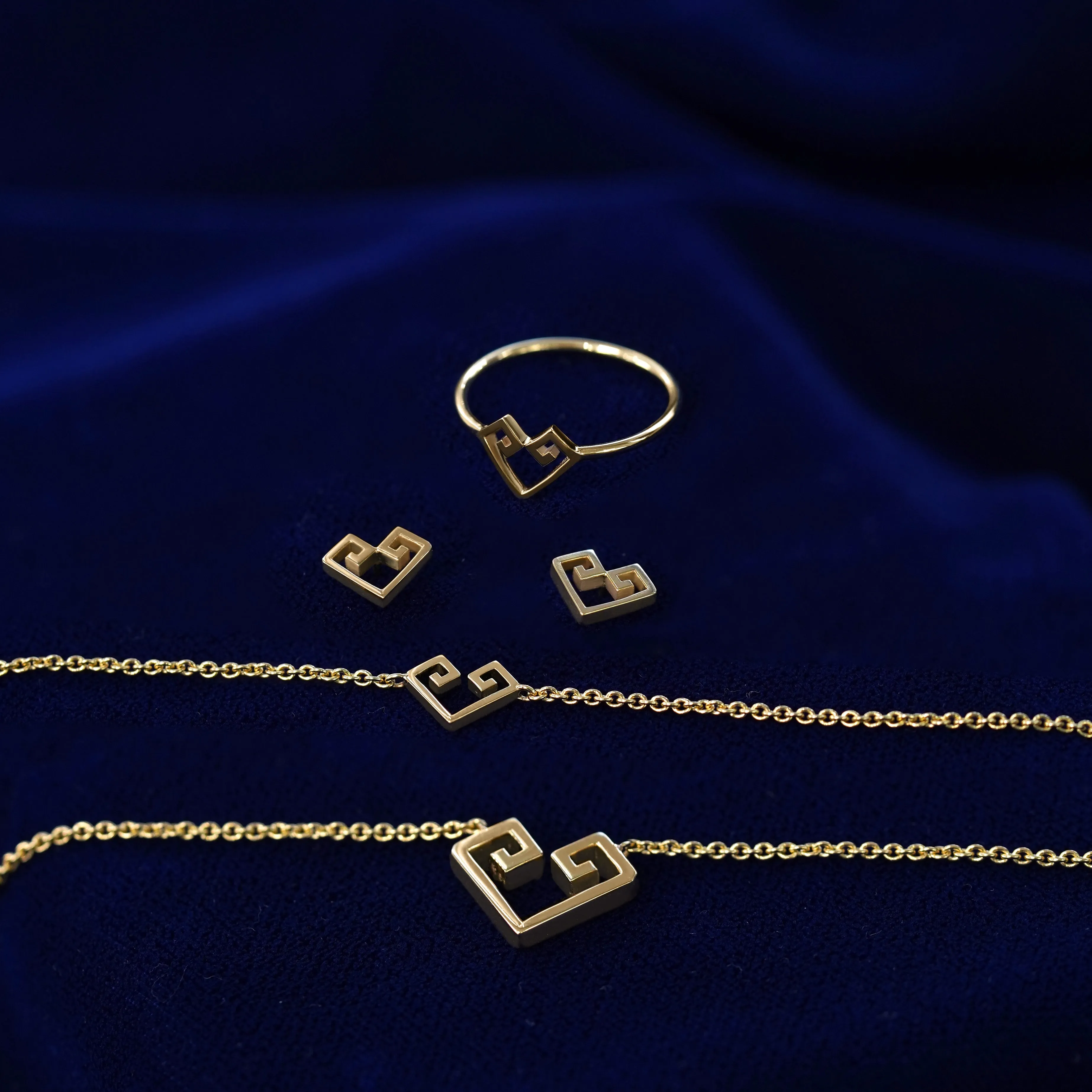 Chere Heart Bracelet
