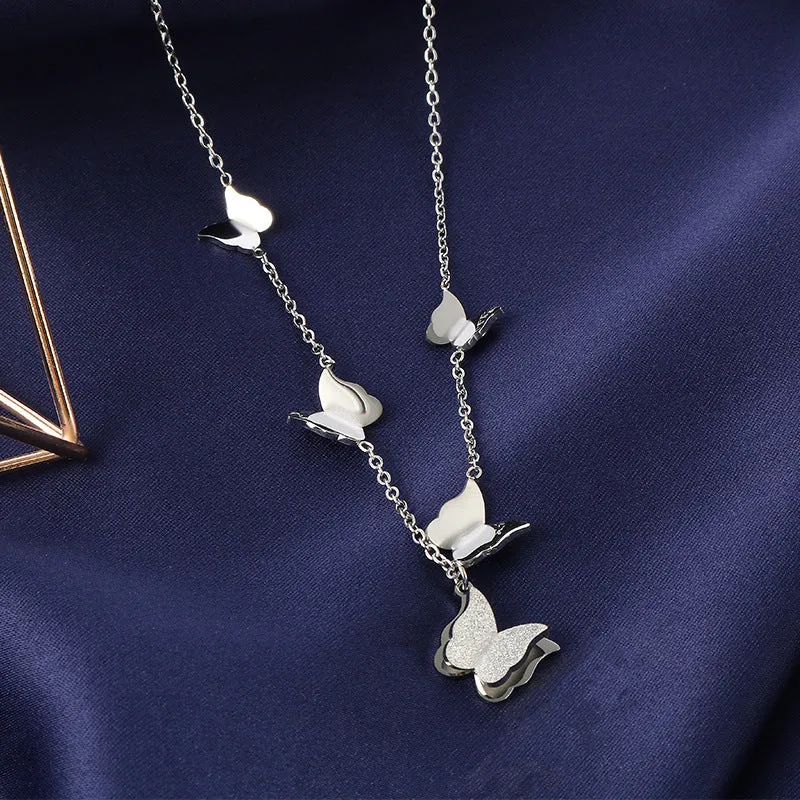 Chic Titanium Steel Butterfly Pendant Necklace Exquisite Fashion Jewelry for a Smart and Alluring Clavicle Accent