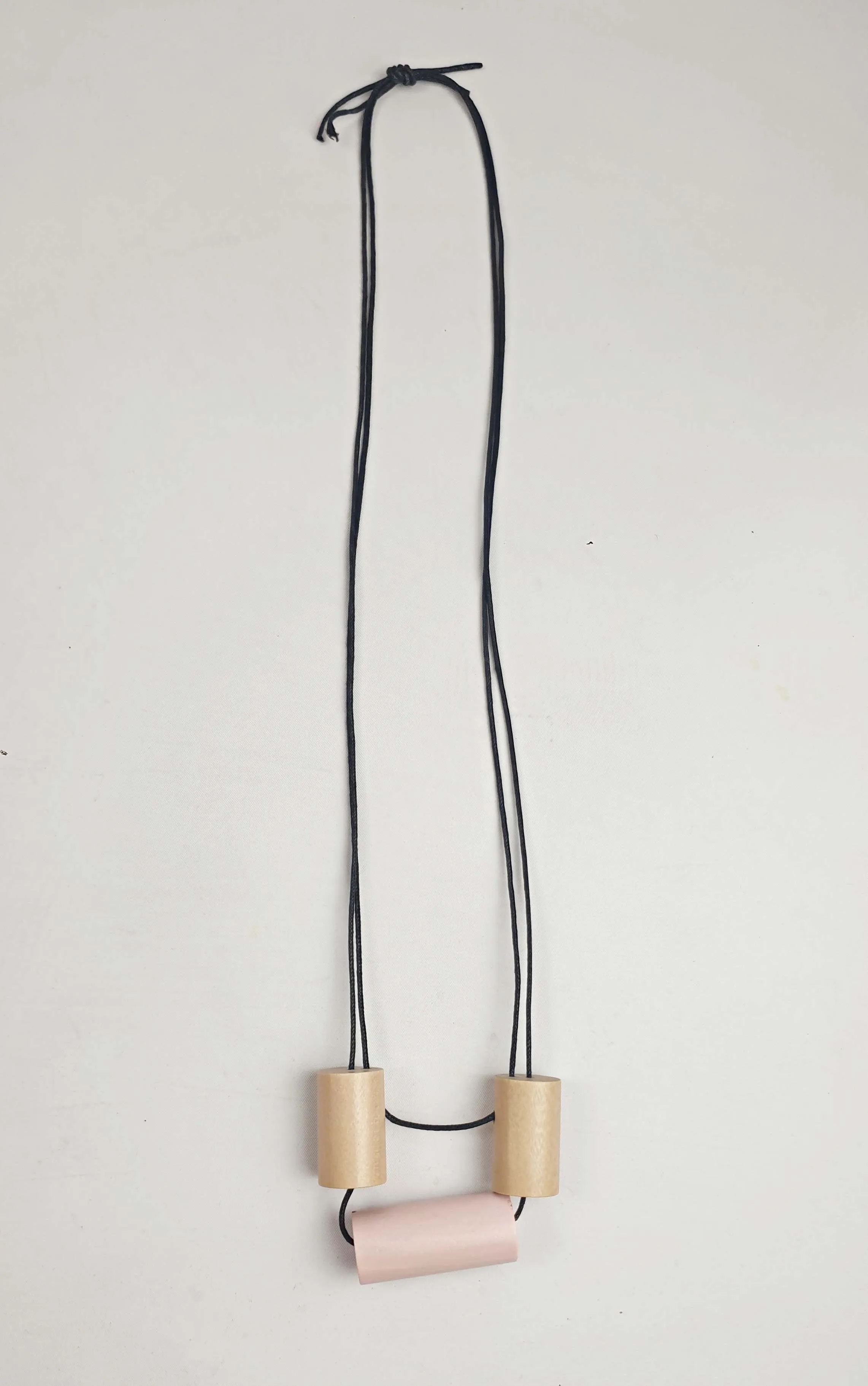 Elk chunky natural wood and pink necklace