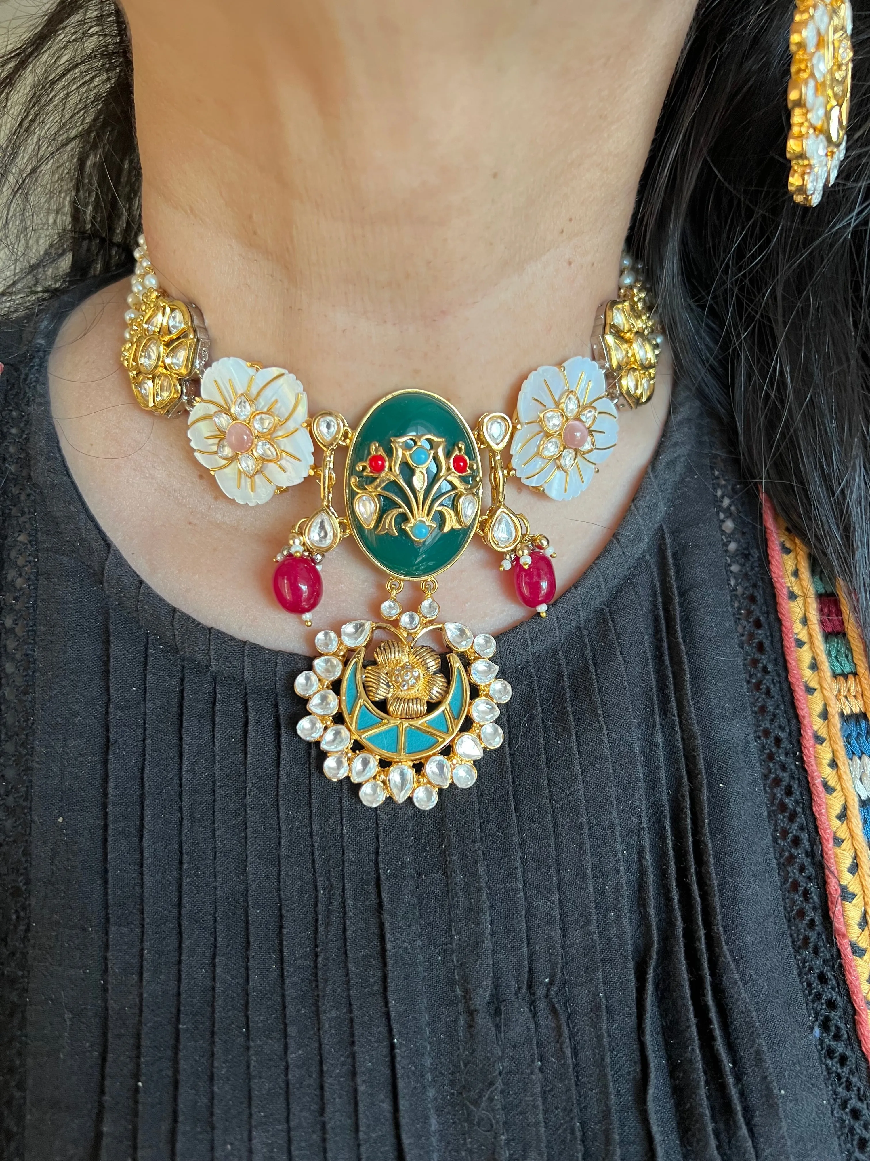 Exquisite Amrapali Fusion Choker Necklace with ChandBalis- Elevate Your Elegance