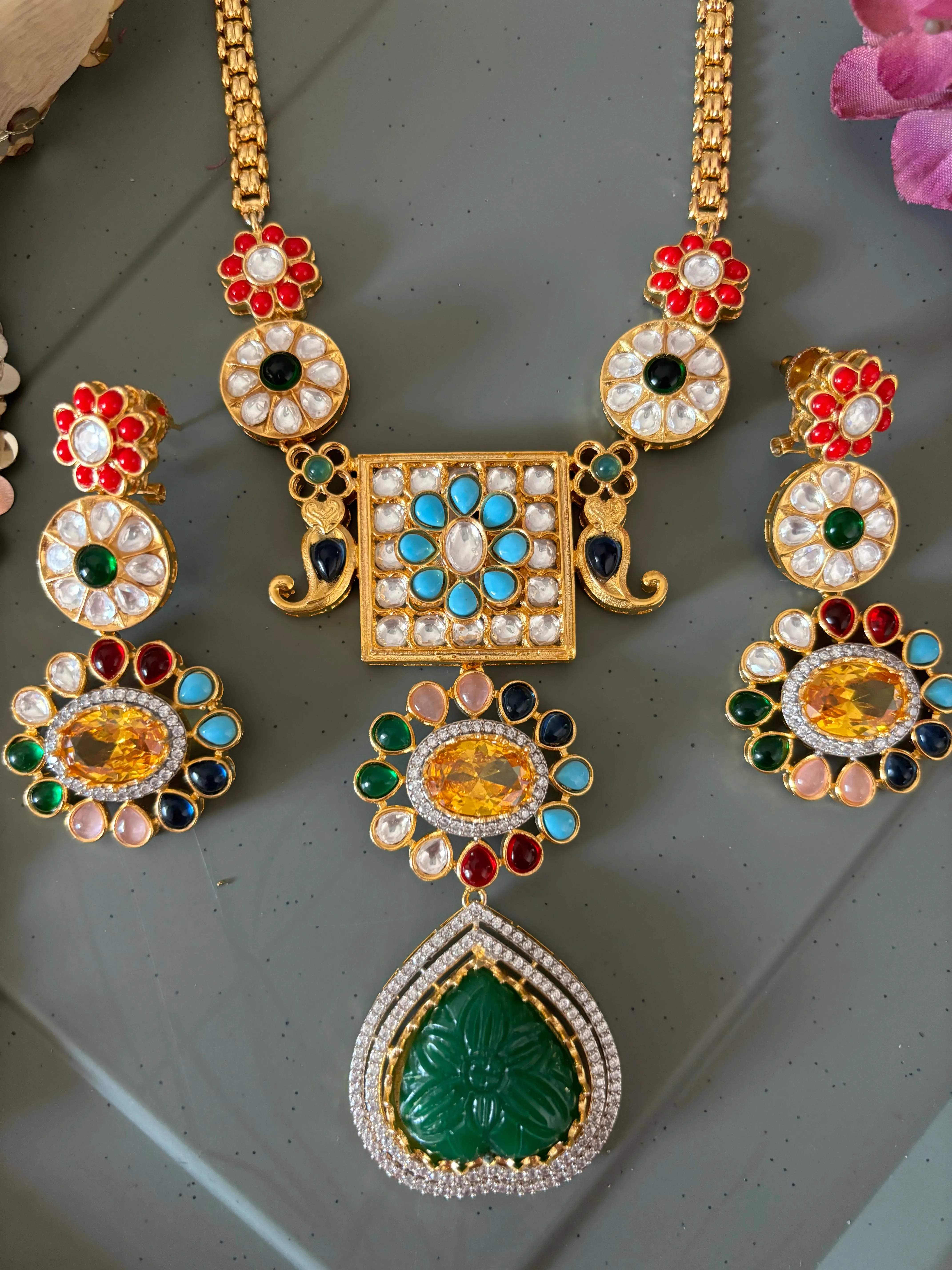 Exquisite Amrapali Fusion Pendant Necklace - Elevate Your Elegance