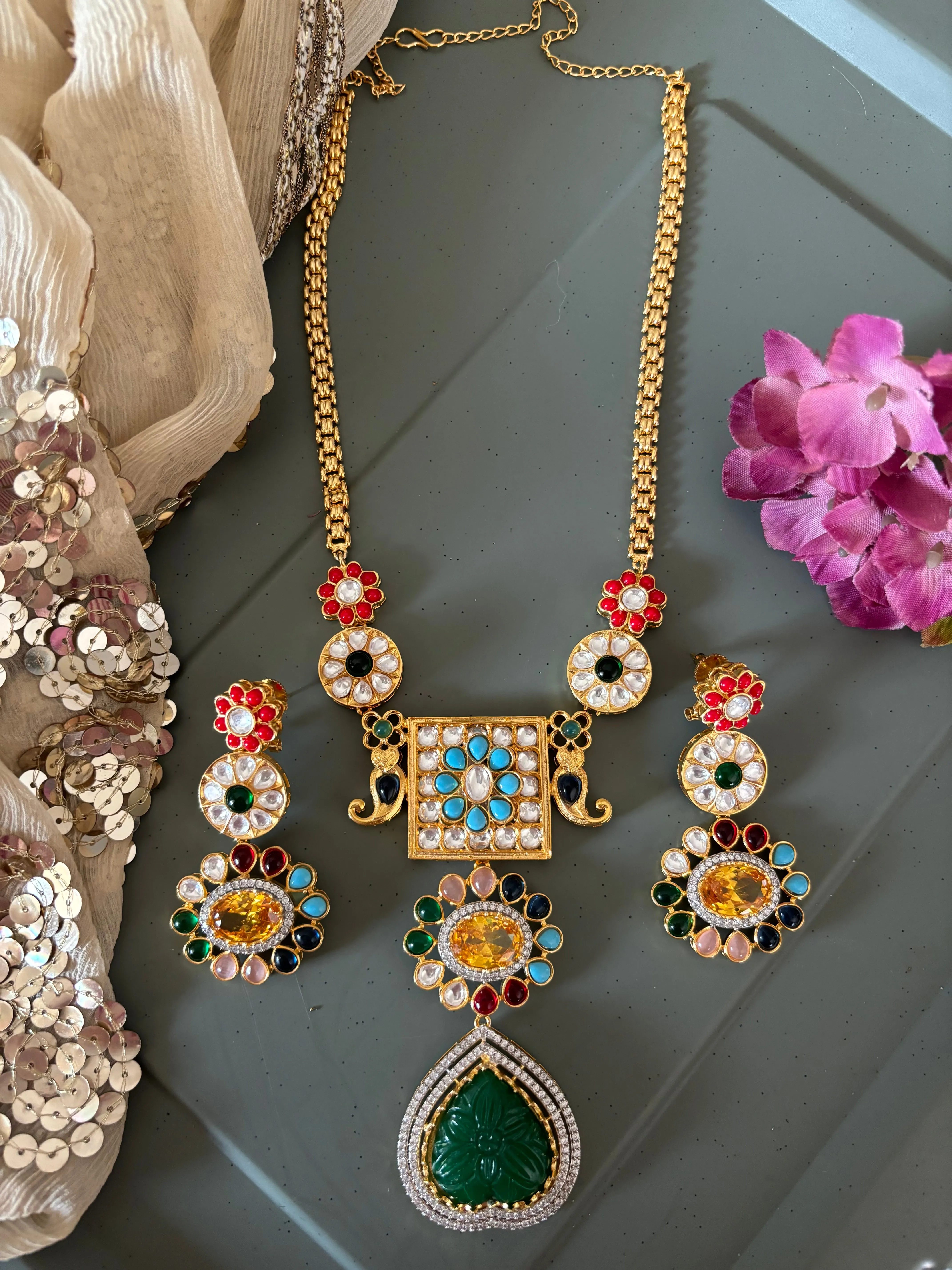 Exquisite Amrapali Fusion Pendant Necklace - Elevate Your Elegance