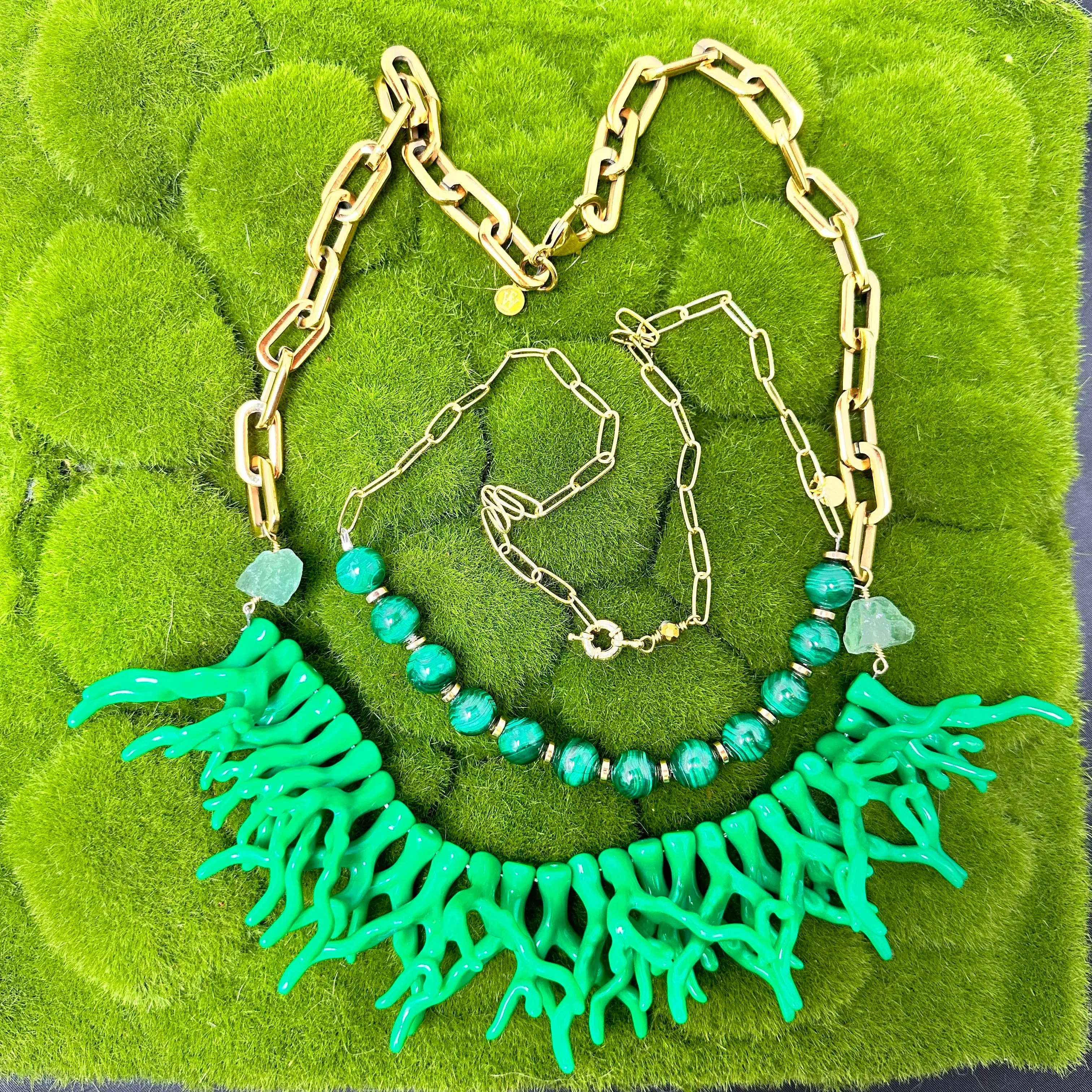Green Acetate Coral Branches and Fluorite Beads with Gold Plated Stainless Steel Chain Necklace 330-05 | Erika Williner Designs