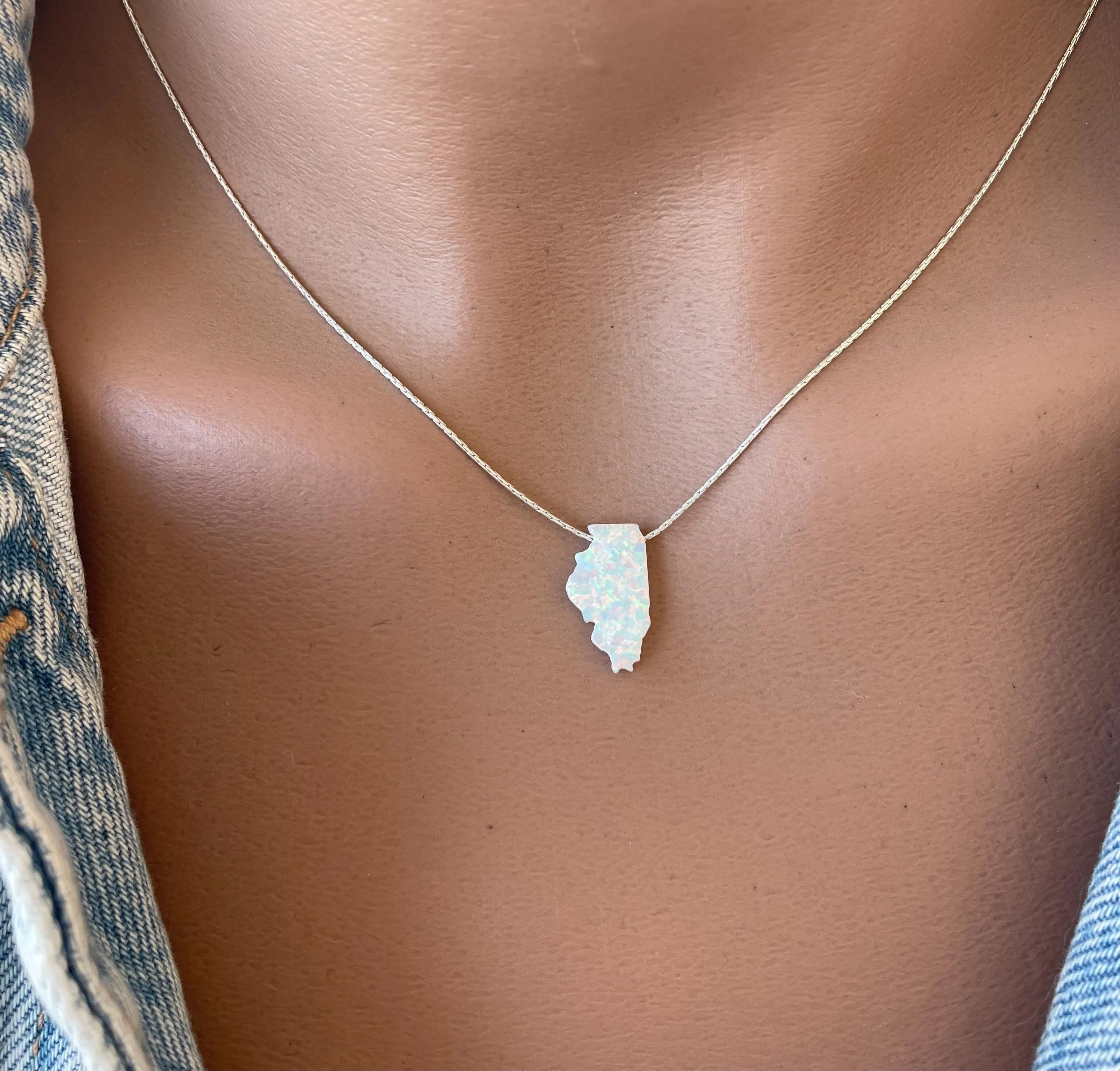 Illinois State Opal Necklace, IL state, State Pride Gift for Her, Map necklace, Illinois shape state necklace, IL necklace, Unique state
