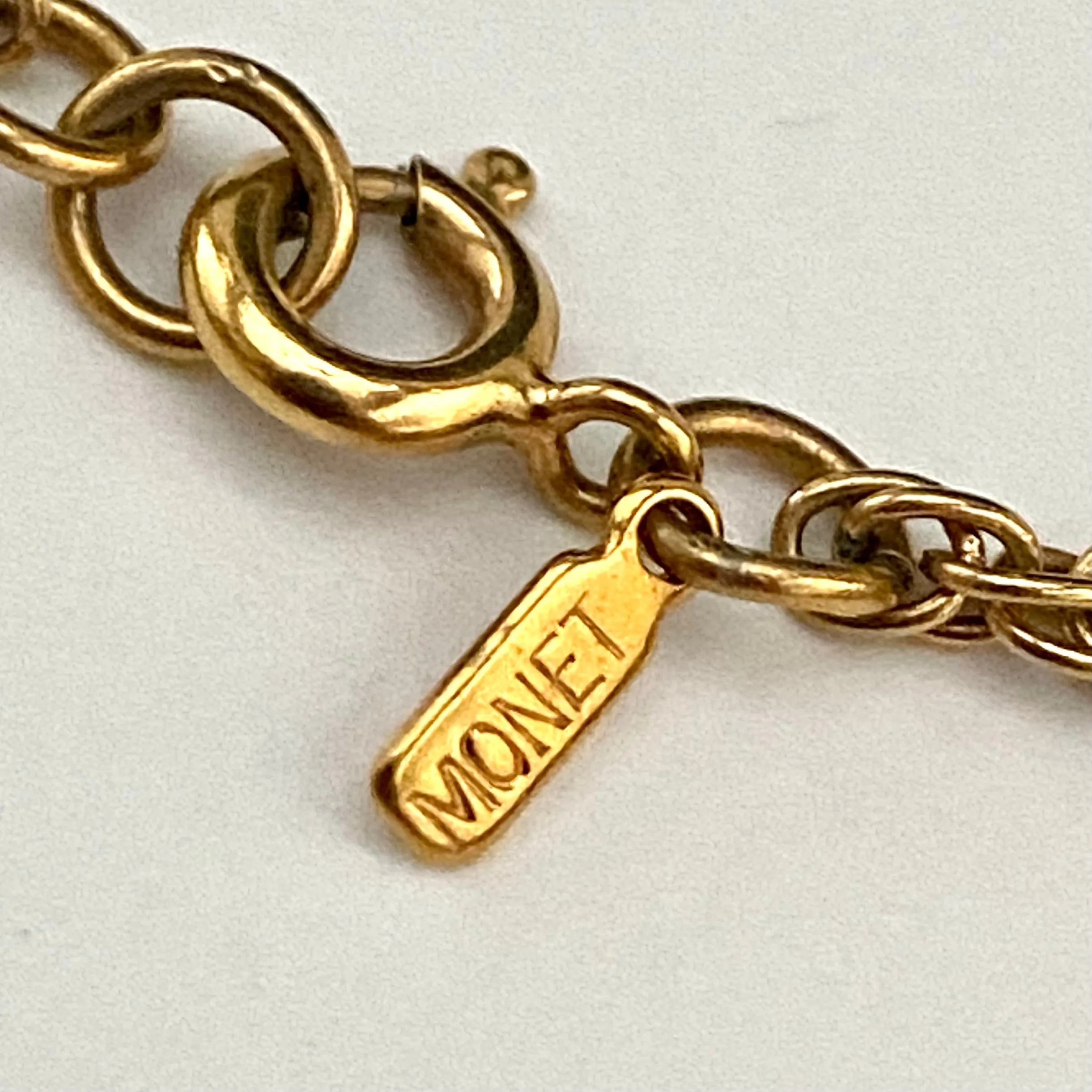 Late 40s/ Early 50s Monet Gold-Tone Chocker