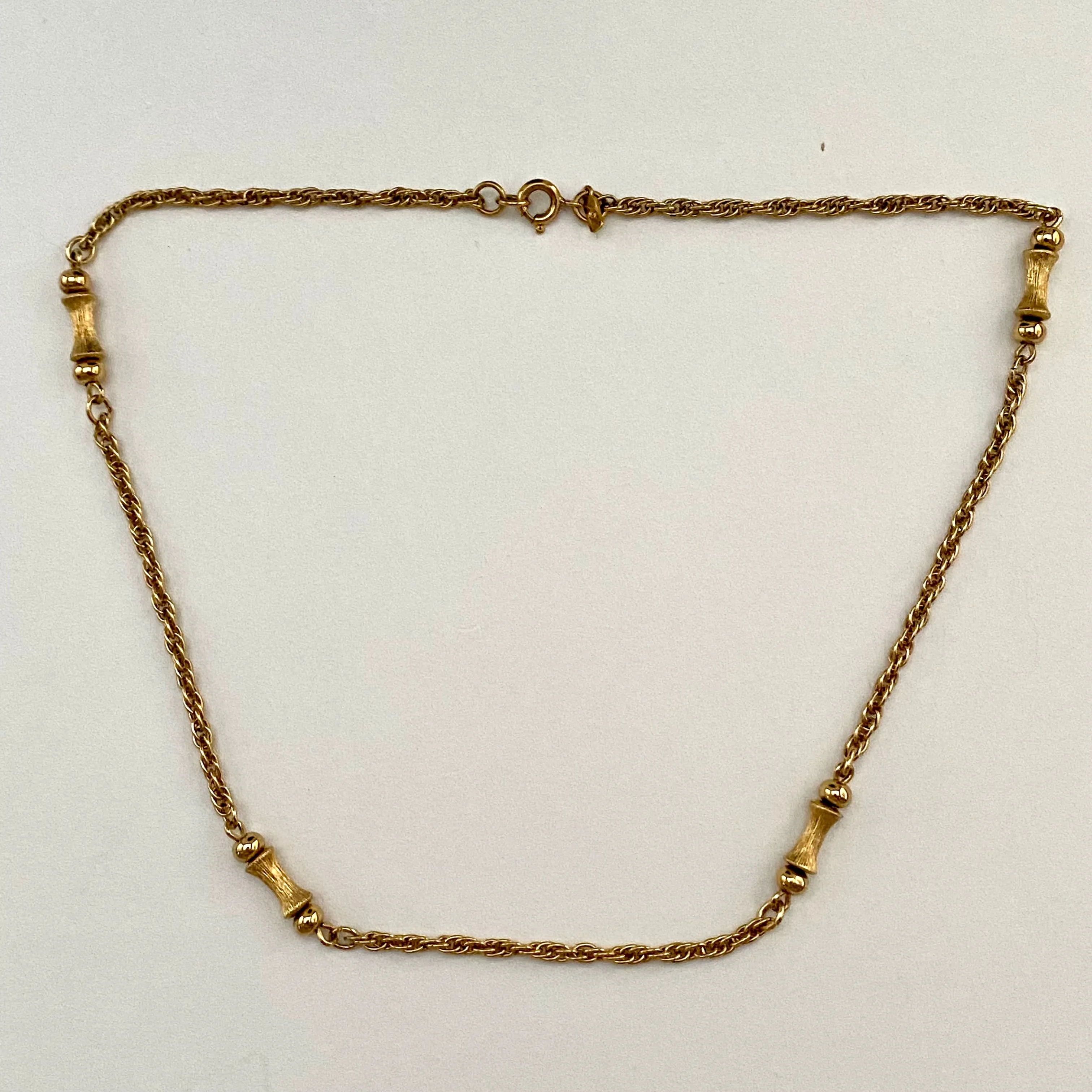 Late 40s/ Early 50s Monet Gold-Tone Chocker