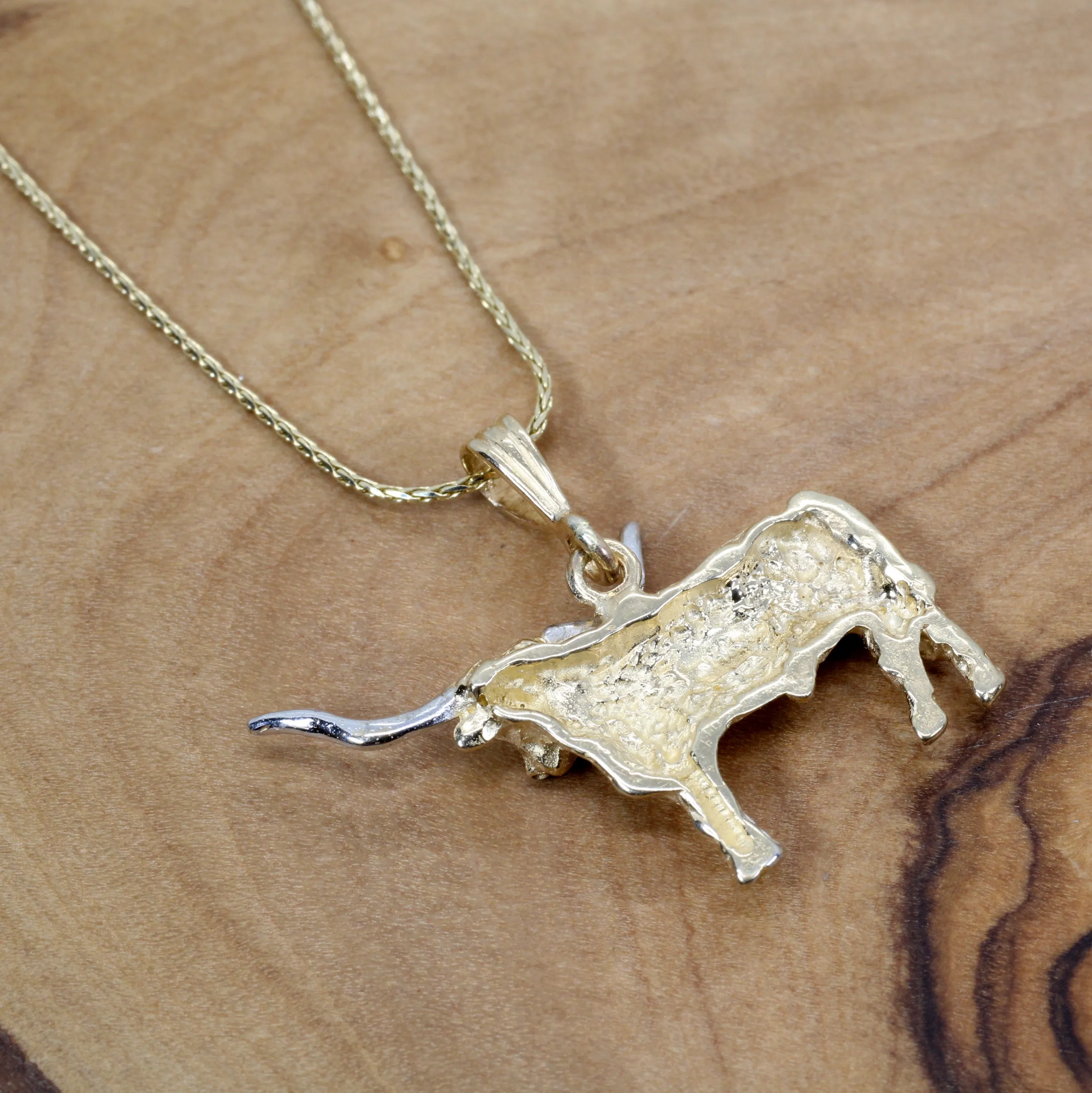 Medium Longhorn Necklace with Texas Longhorn made in Solid 14kt gold