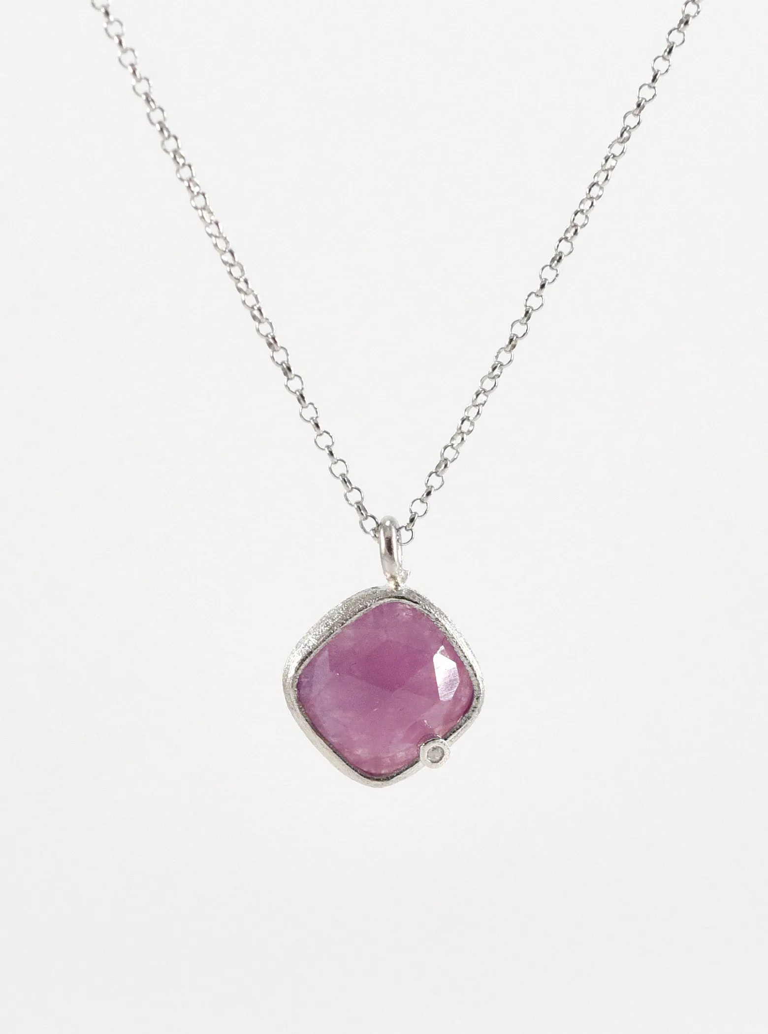 Mini Natural Sapphire with Diamond Round Necklace