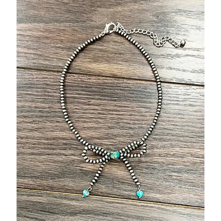 Natia Ribbon Necklace