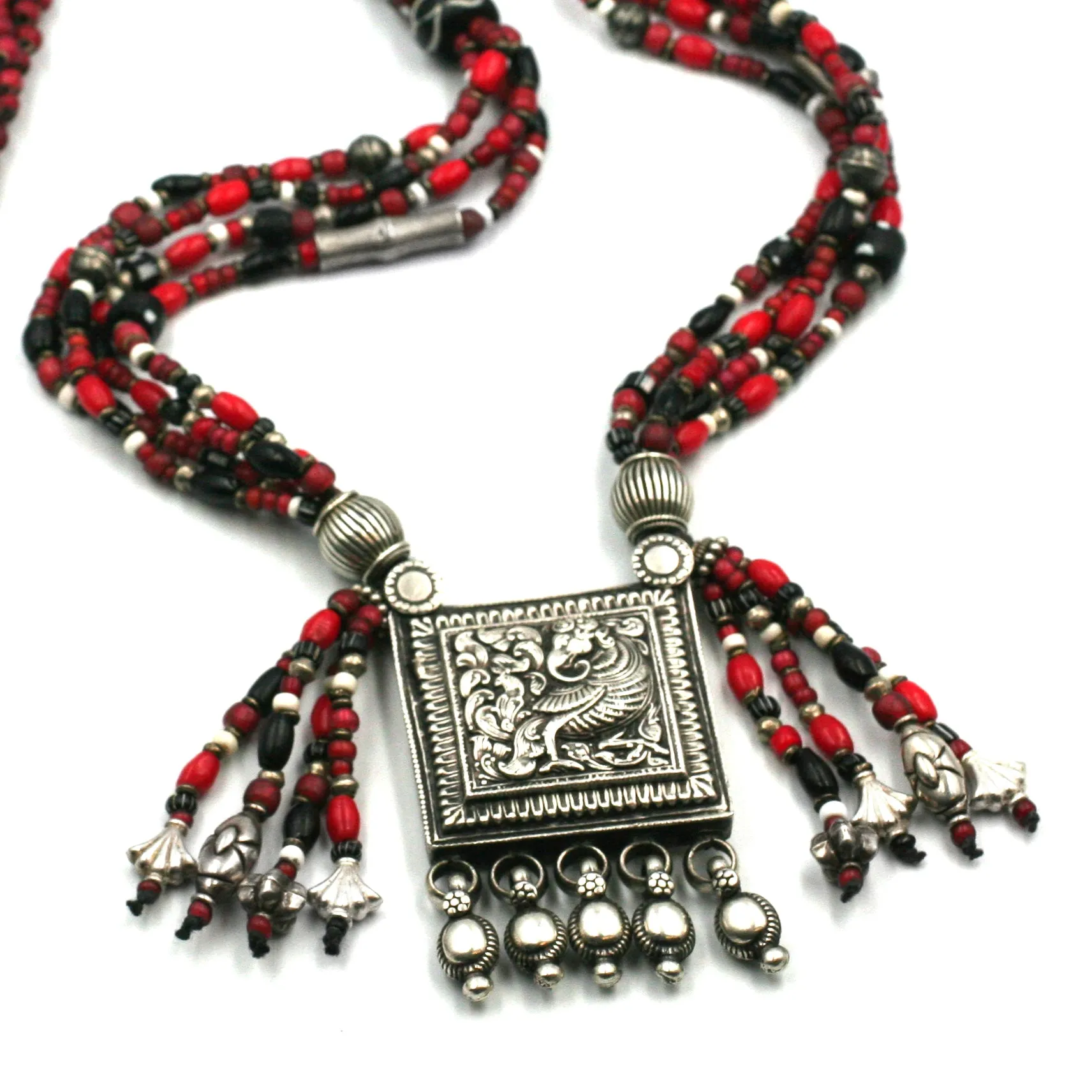 (neck003) Trade Bead Necklace With Silver Prayer Box Pendant