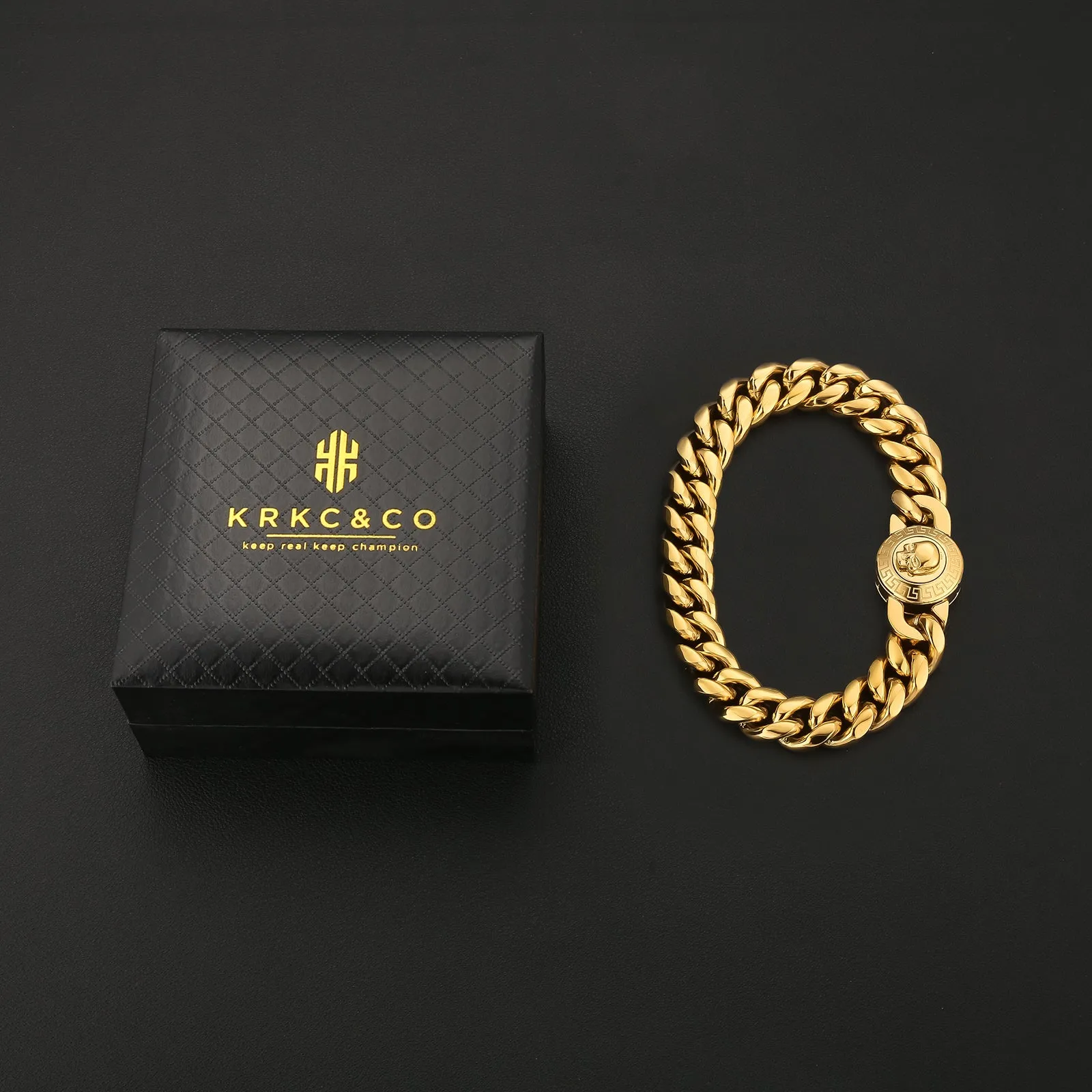 【NEW】12mm Miami Cuban Link Bracelet with SKULL Button Clasp