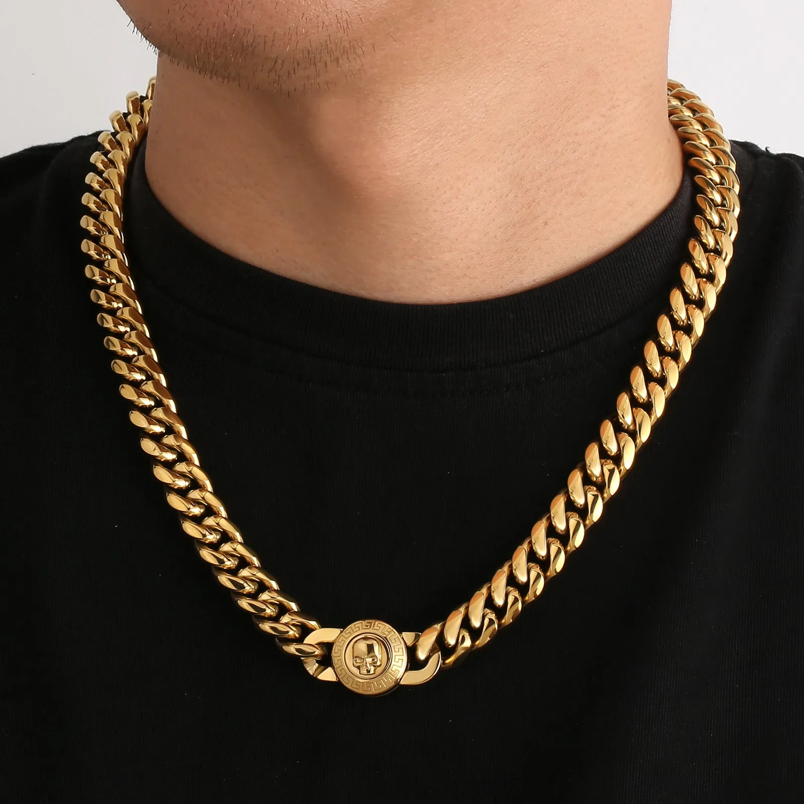 【NEW】12mm Miami Cuban Link Chain with SKULL Button Clasp