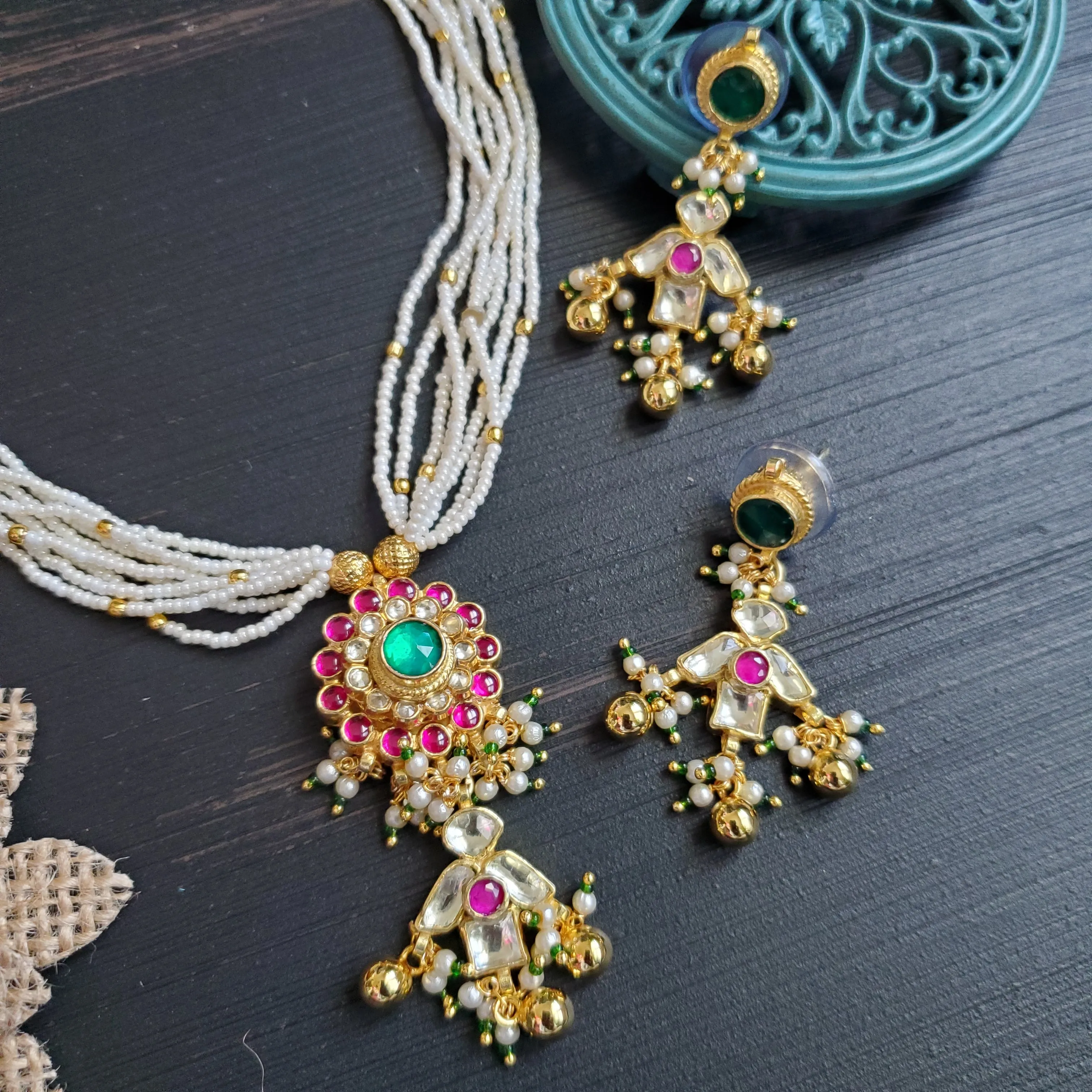 Pachi Kundan Delicate Chain Set With Gold Plating