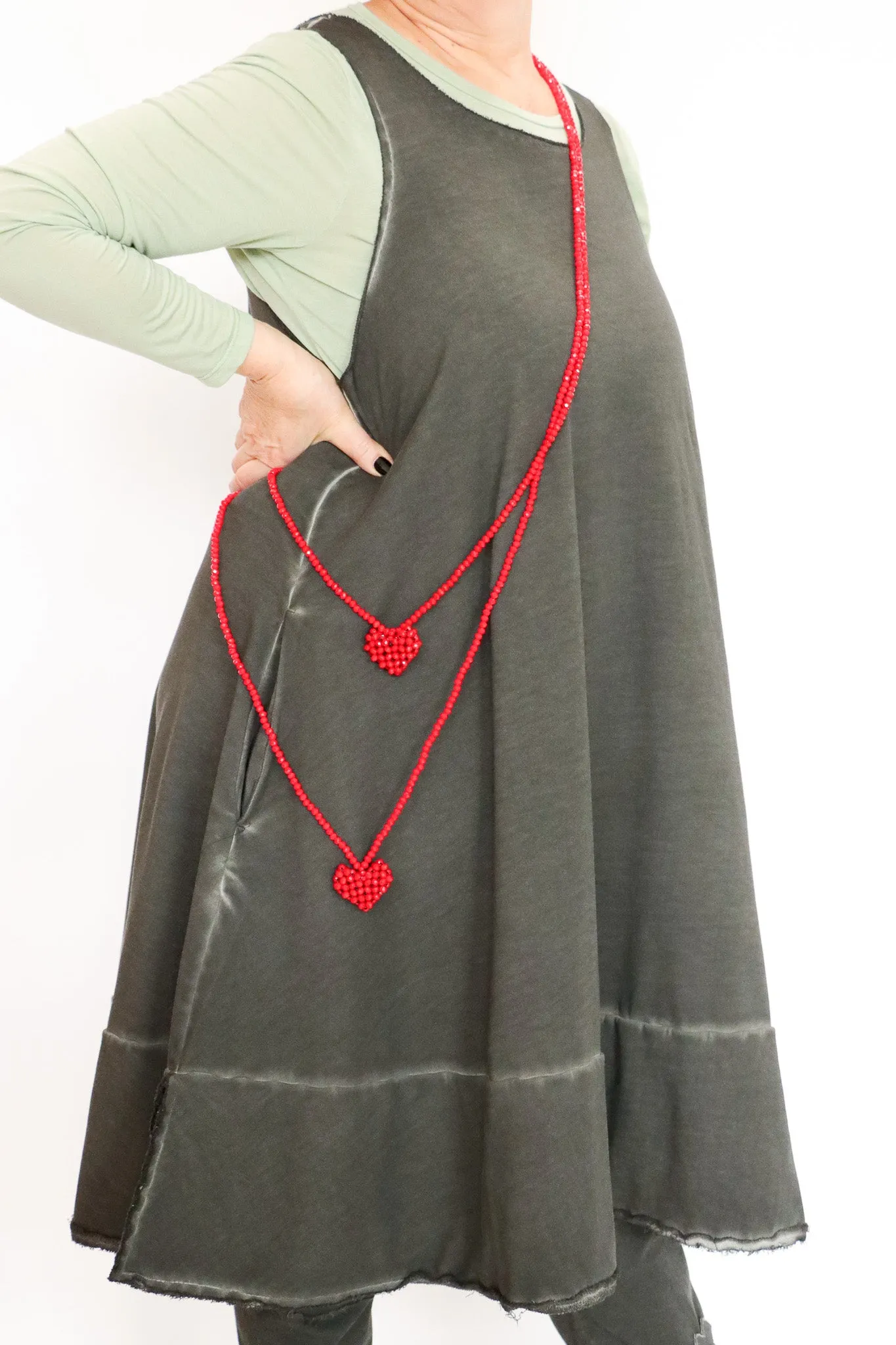 PLUSLAVIE PLÜ Across Extra Long Heart Necklace