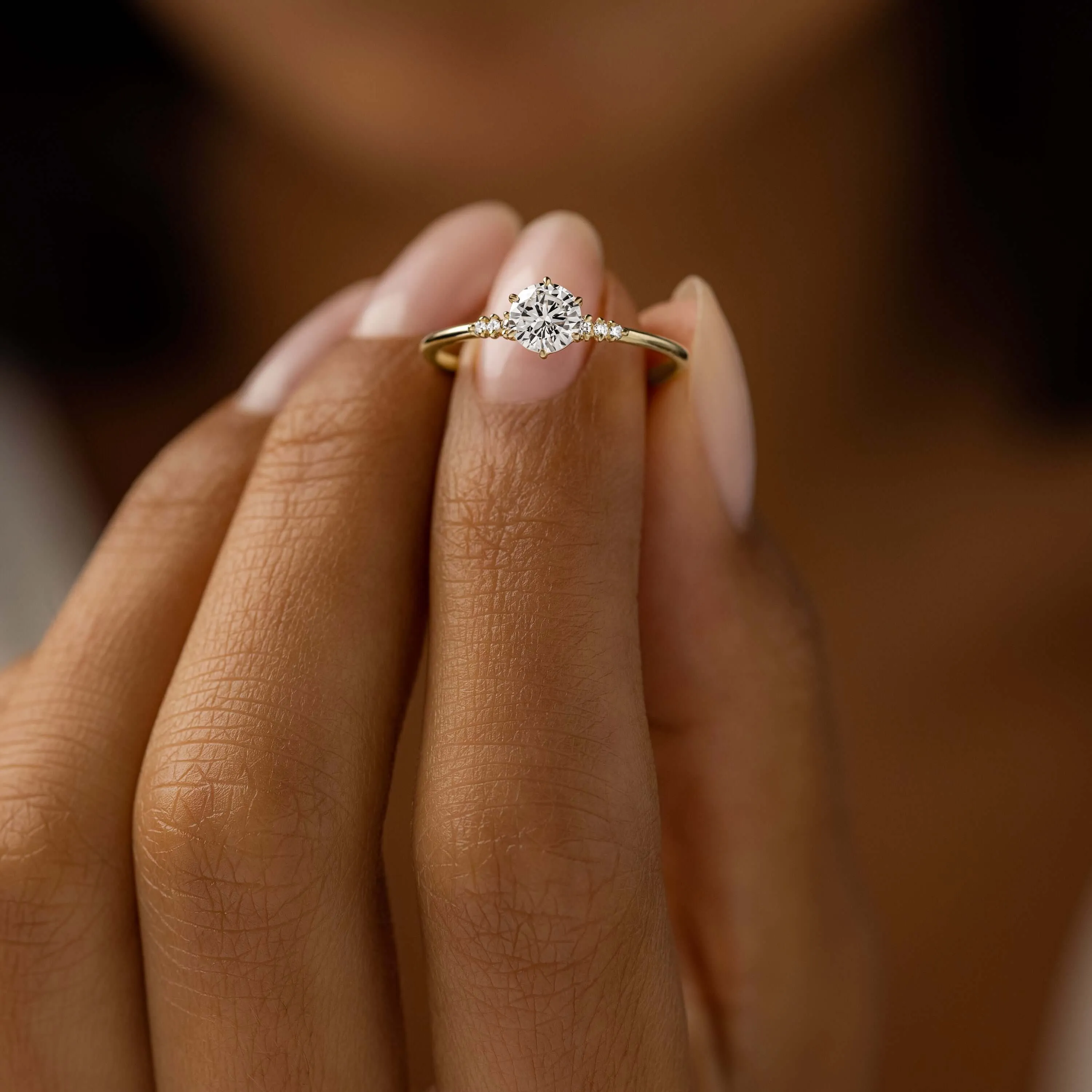 Poppy Seed Ring, Round Cut