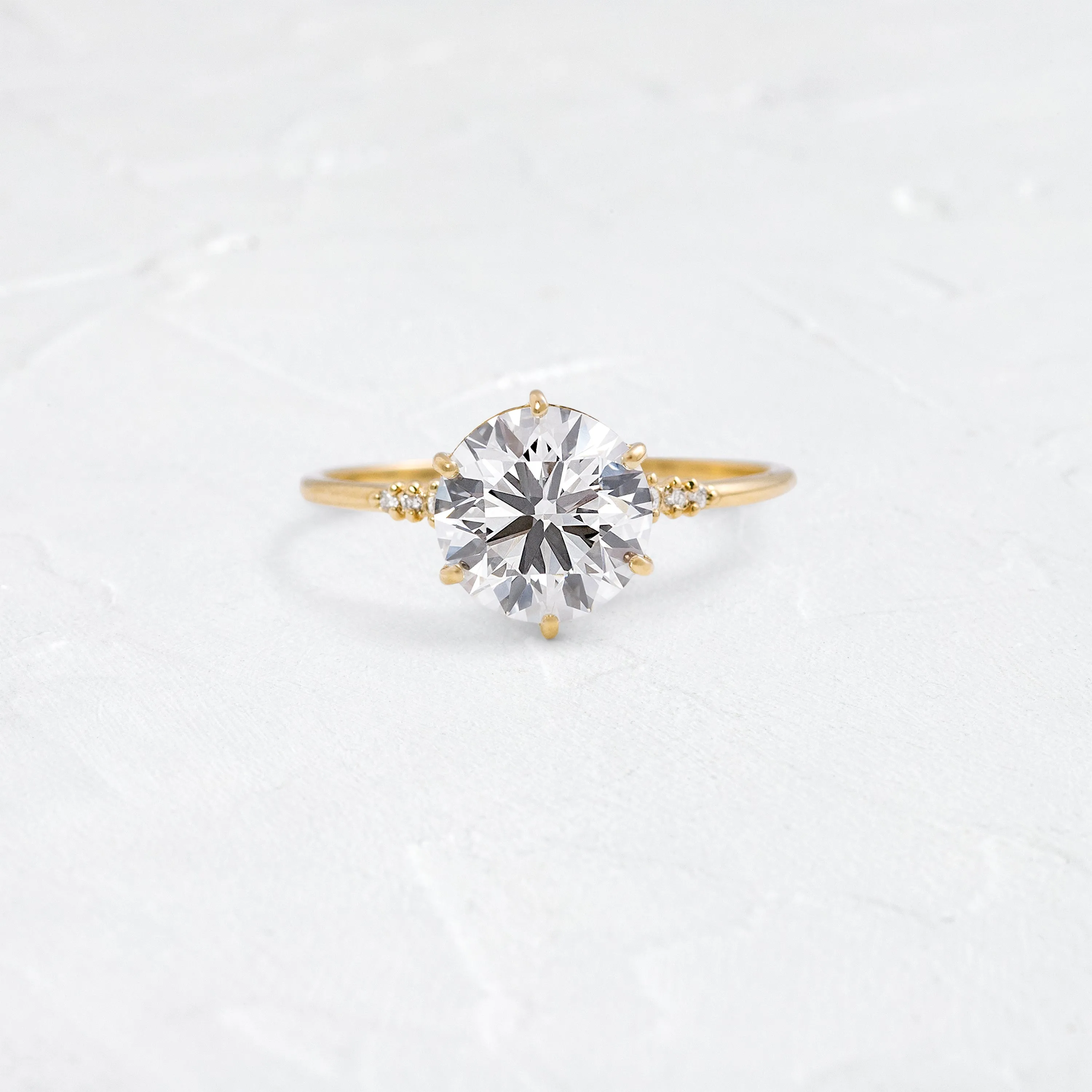 Poppy Seed Ring, Round Cut