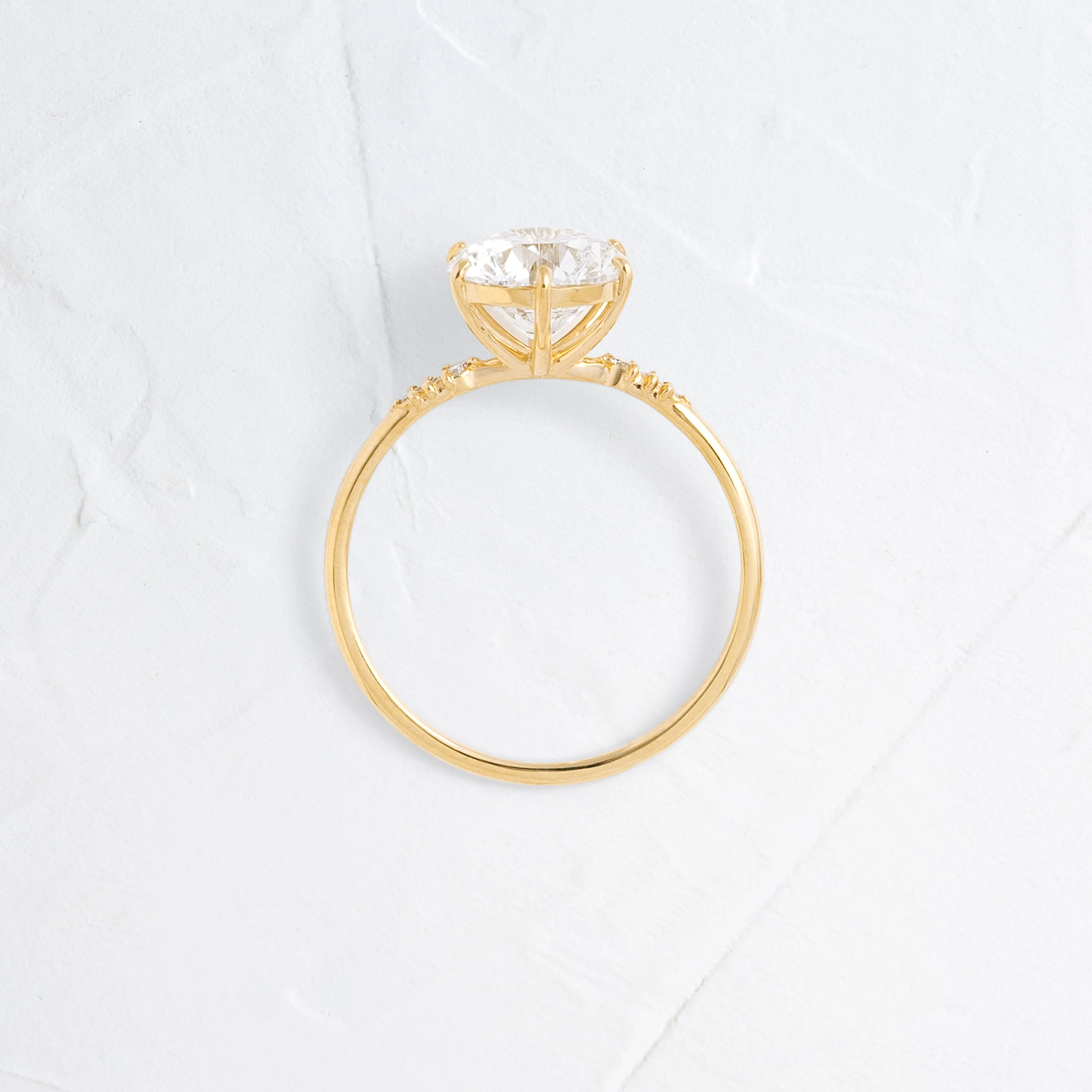 Poppy Seed Ring, Round Cut