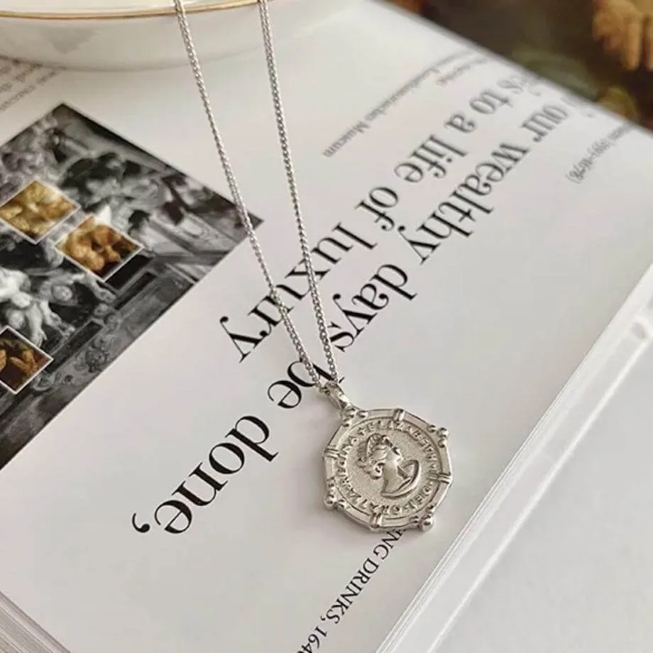 Queen Elizabeth Medallion