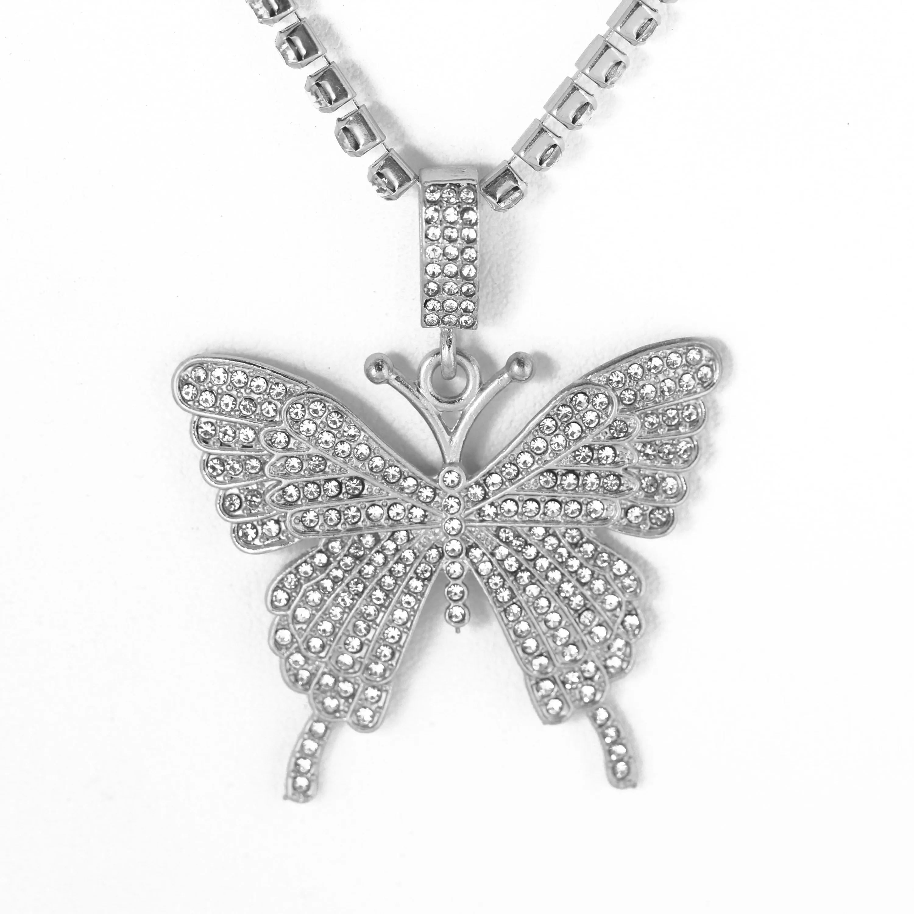 SILVER BUTTERFLY PENDANT PAVE CRYSTAL AND CURB CHAIN  NECKLACE#SQGN-20210204SIL (EE2 , EE3)