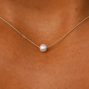 Small Pearl Slide Necklace