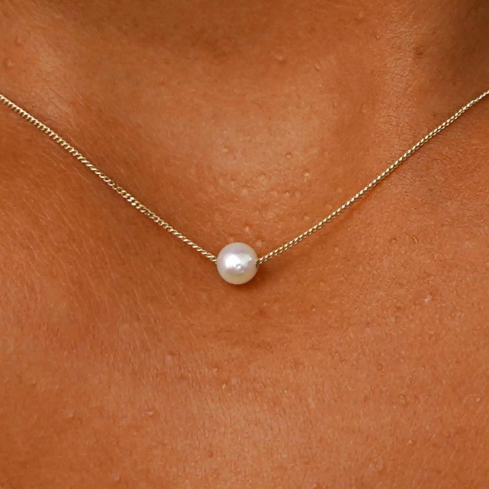 Small Pearl Slide Necklace