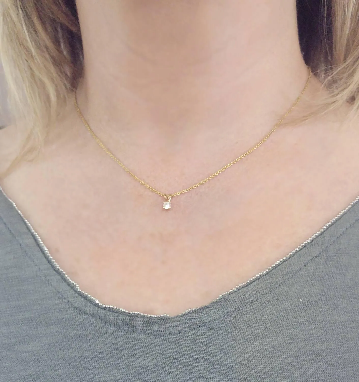 Solitaire Diamond Gold Necklace Pendant