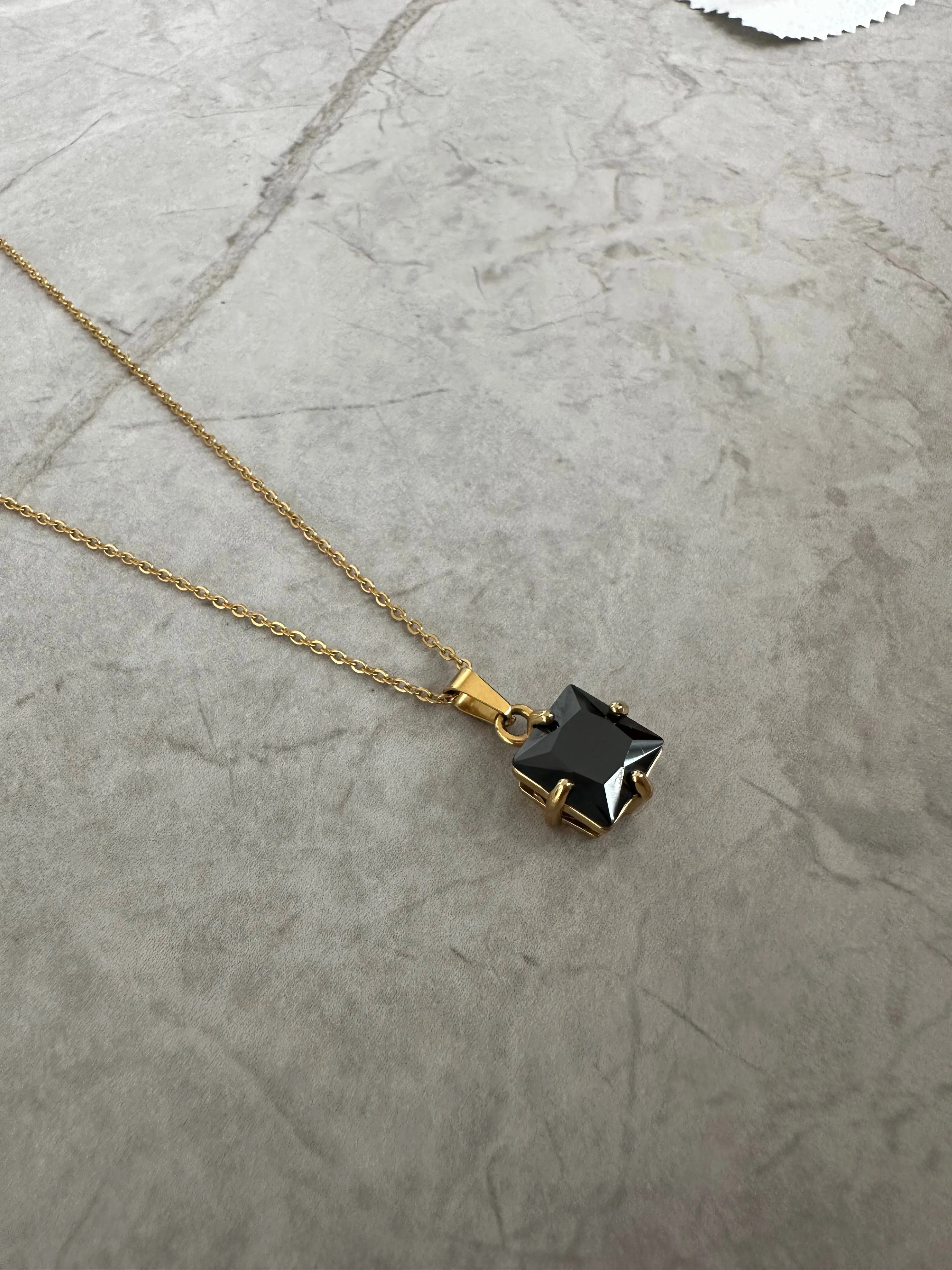 Square Stone Necklace Black