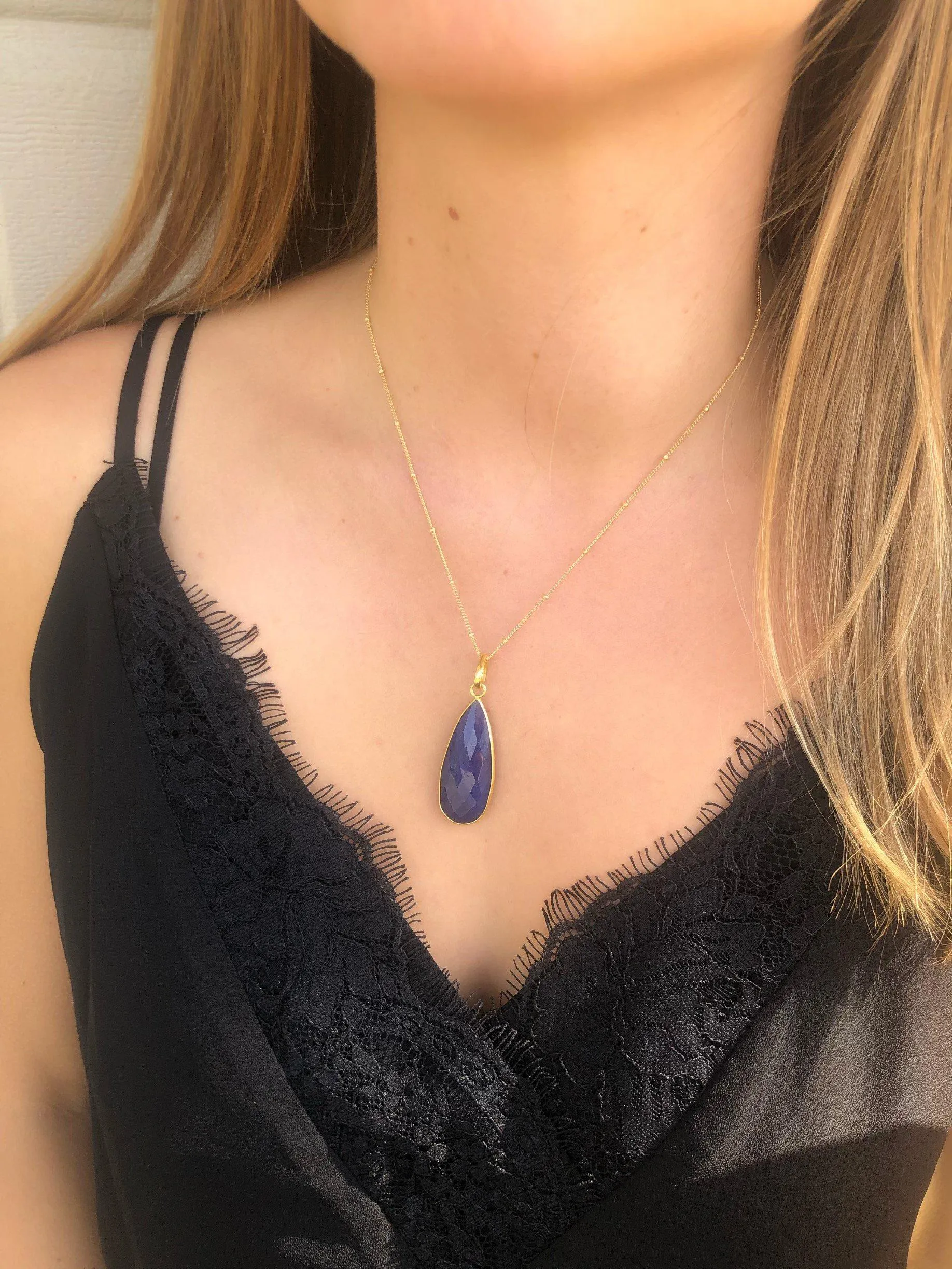 Teardrop Necklace in Sapphire