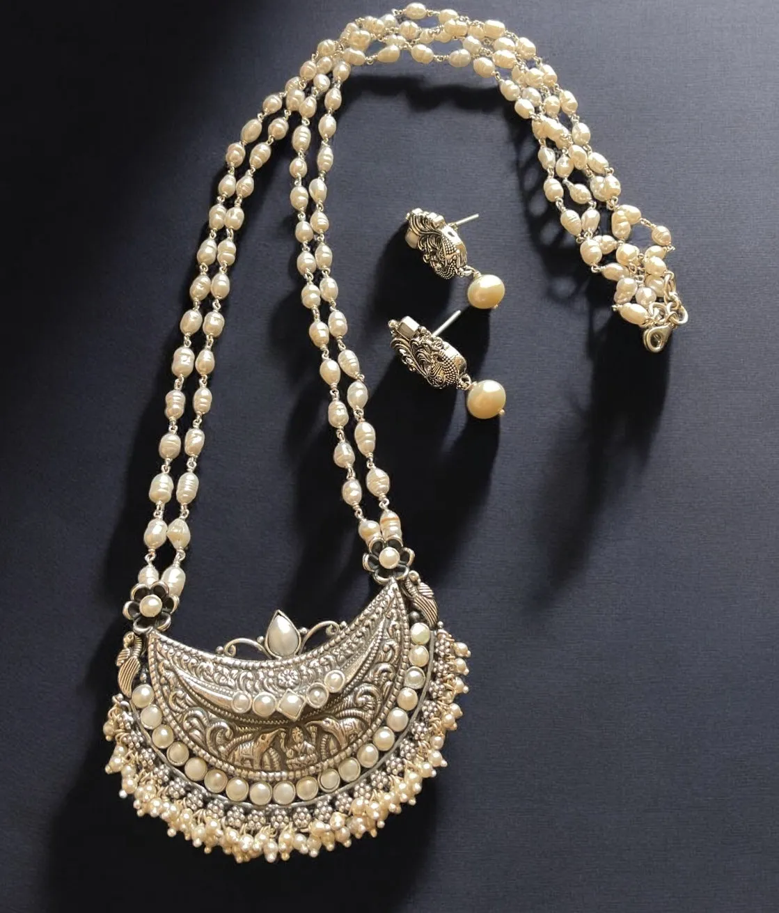 The Kadambari Kokkethathi Silver Pearl Necklace