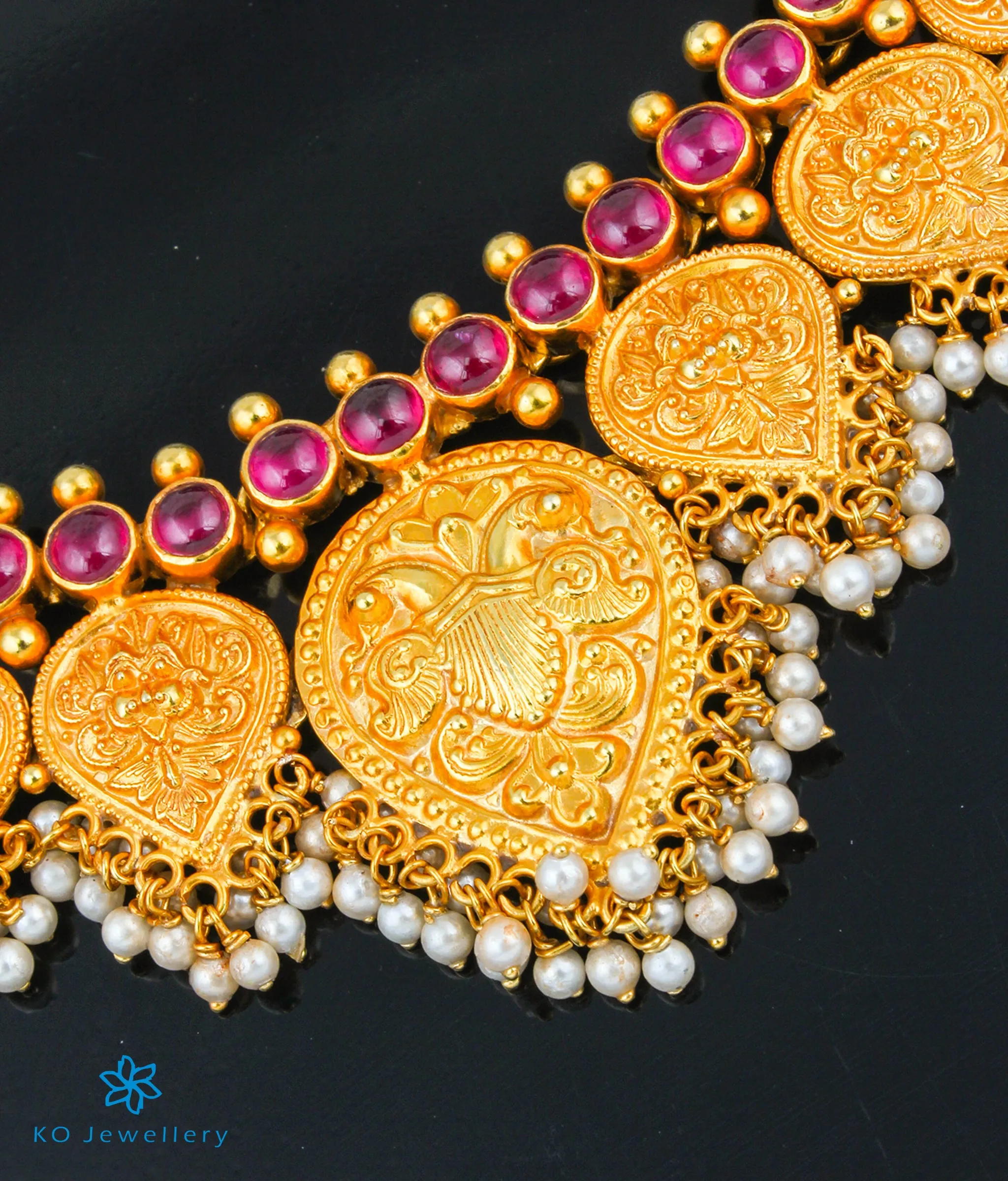 The Manvita Silver Gandaberunda Necklace Set