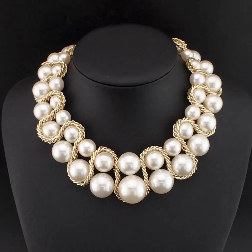 The "PEARLfect ⚪️ Unique" Necklace