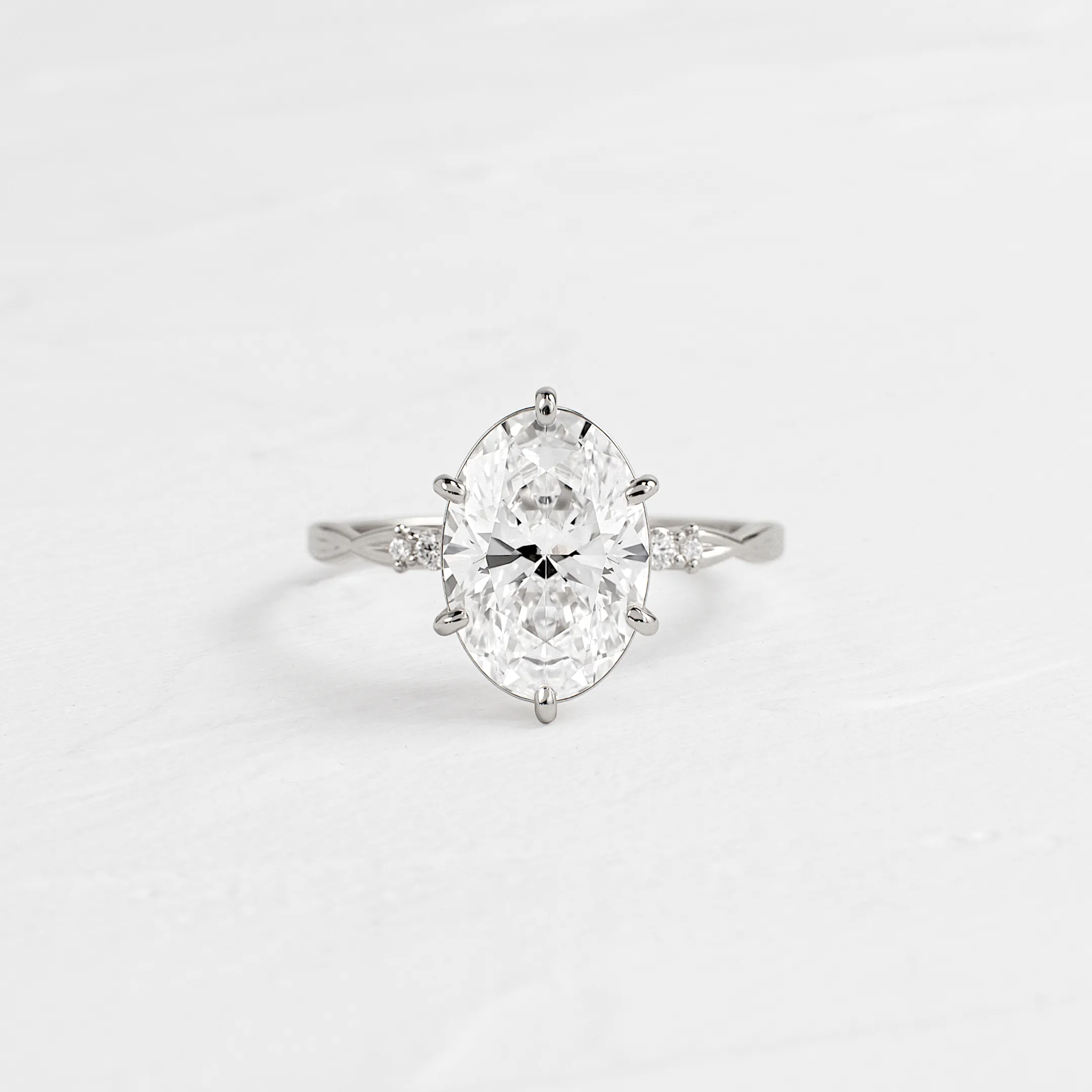Trestle Ring, Oval Cut