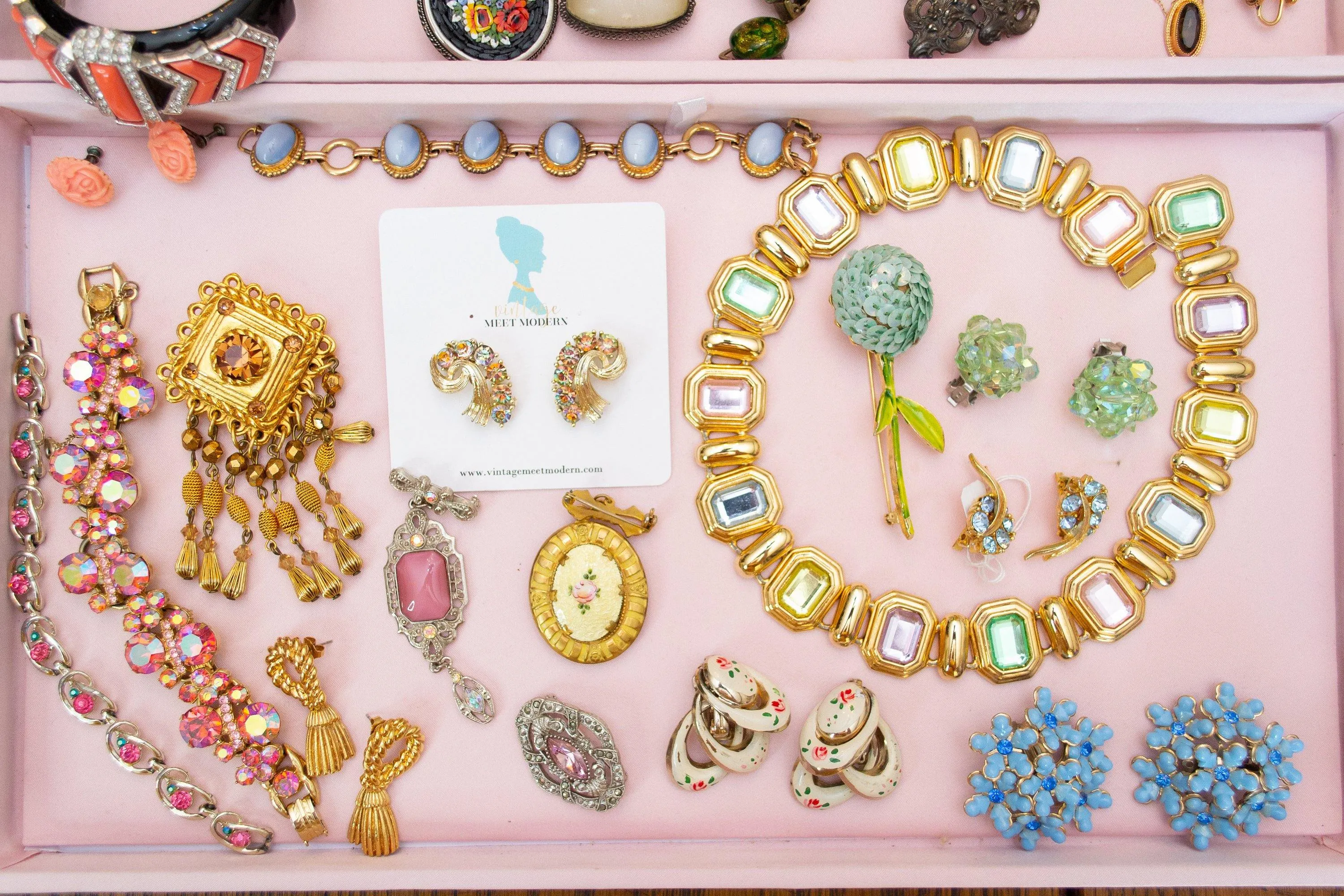 Vintage Pastel Crystal Gold Tone Necklace, Green, Pink, Yellow, and Blue Rhinestones, Slide Lock Clasp