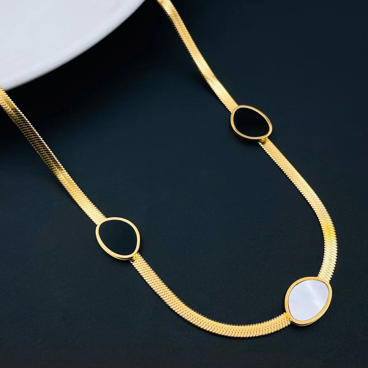 Women's 18K Gold Stainless Steel Snake Chain Bracelet with Black and White Beads